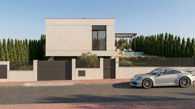 Vila nova construïda a El Catllar amb garatge